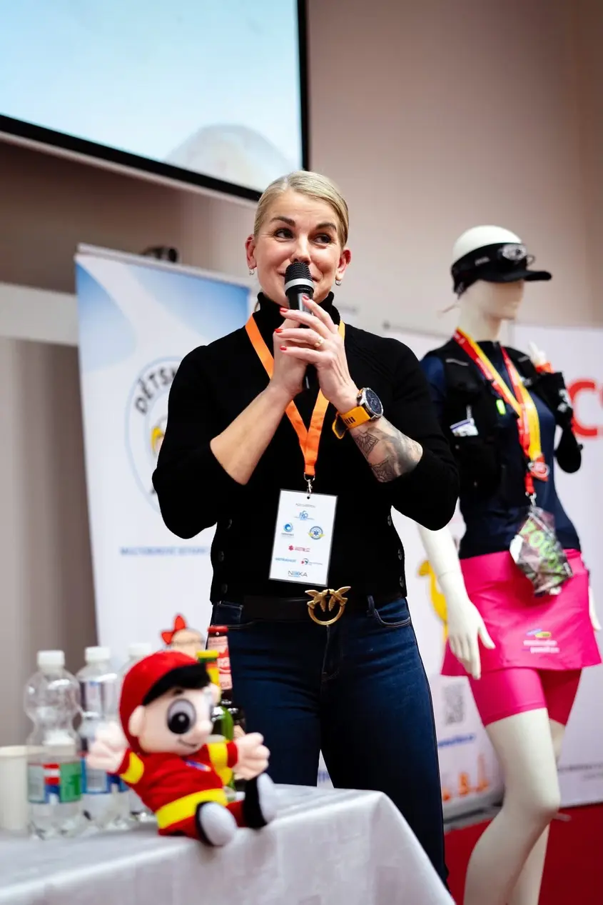 Linda Tekeli - Spolupráce